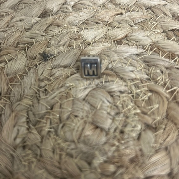 Pandora M silver charm - Picture 1 of 3